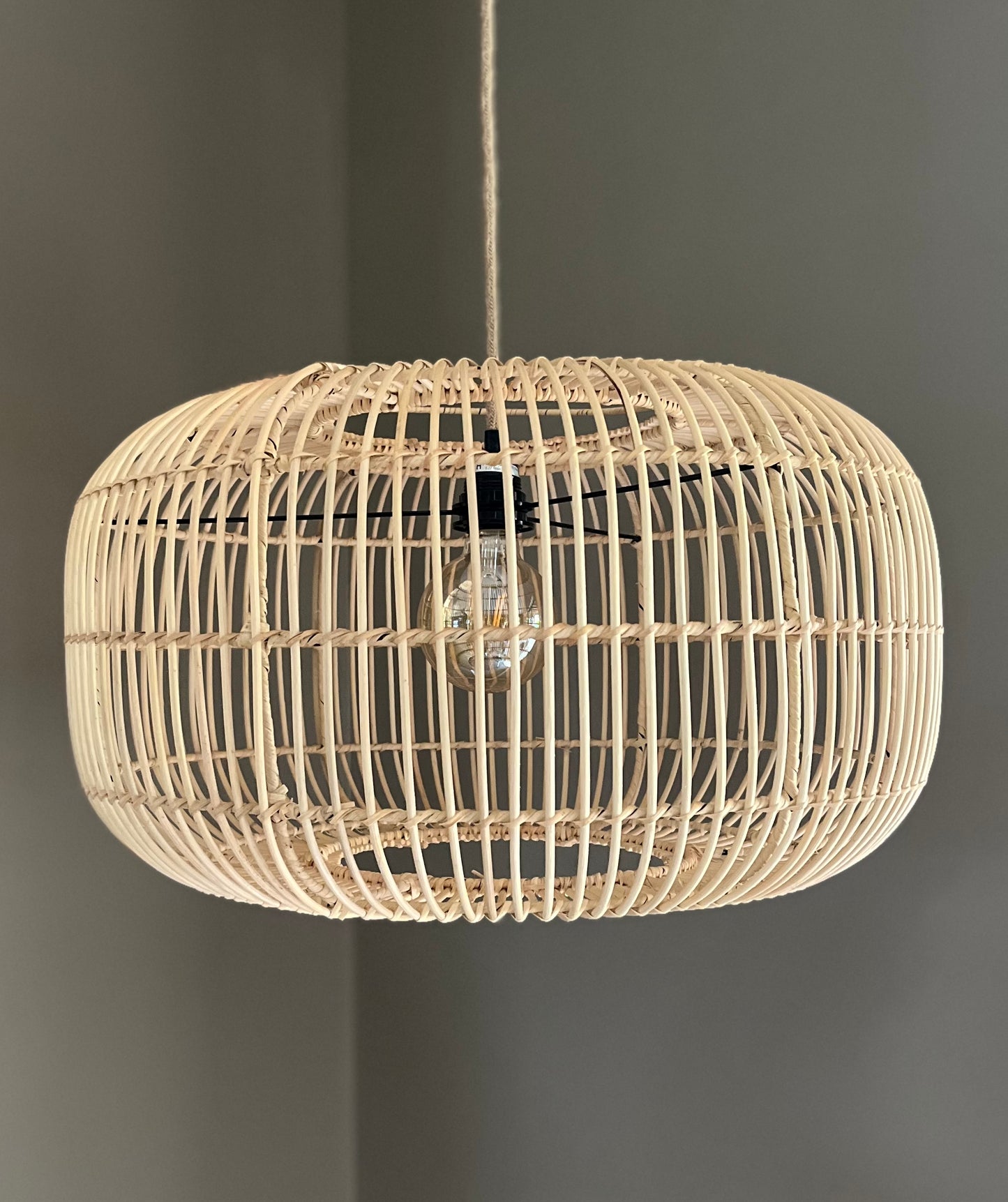 The Arun Pendant - Natural
