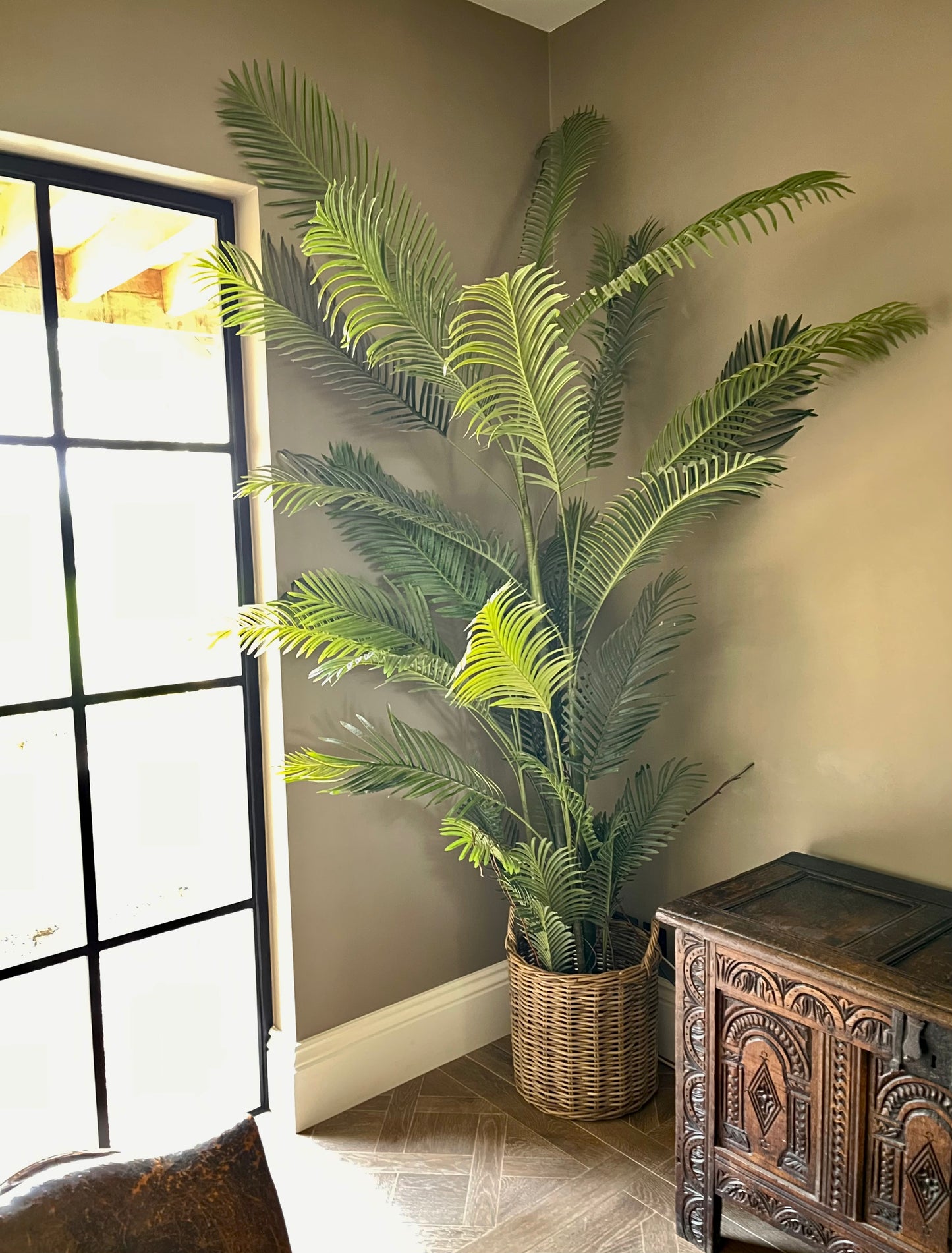 Faux Areca Palm - 10ft