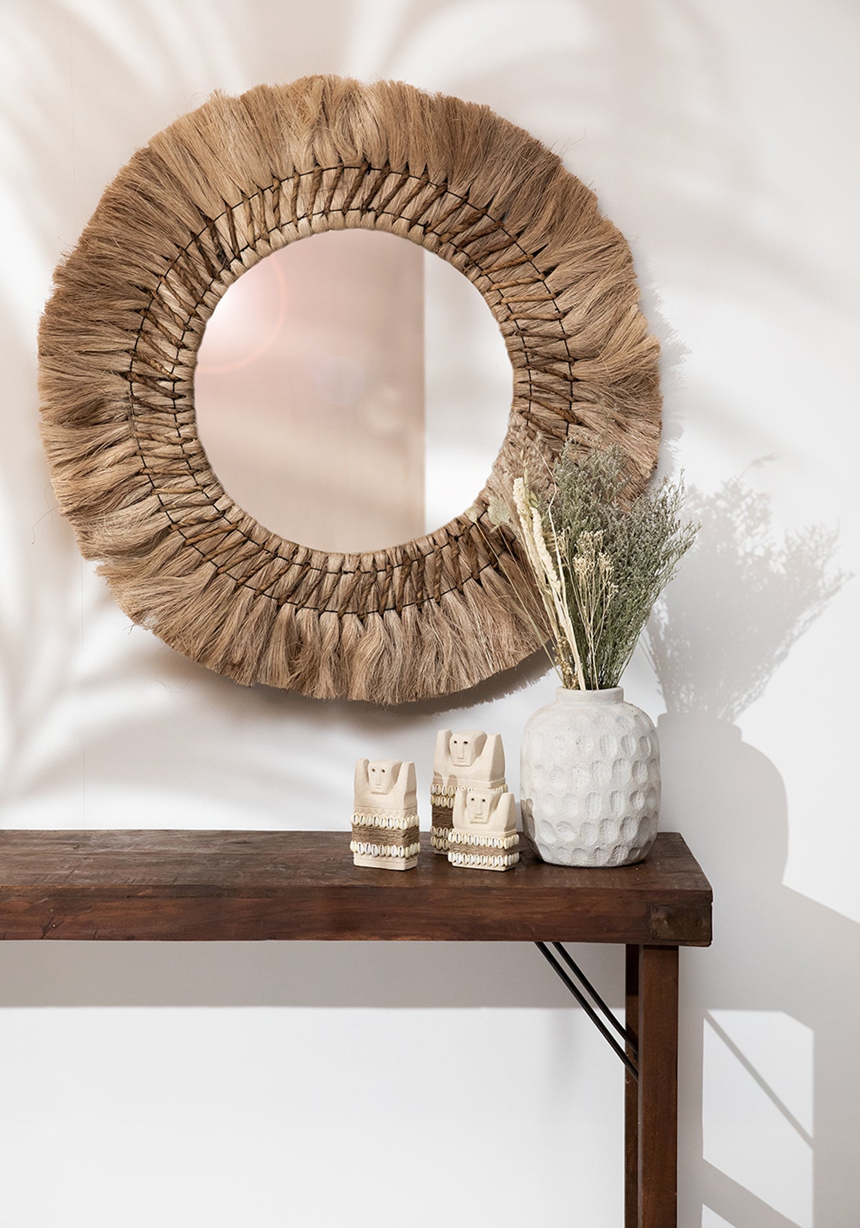 The Pretty Blonde Mirror