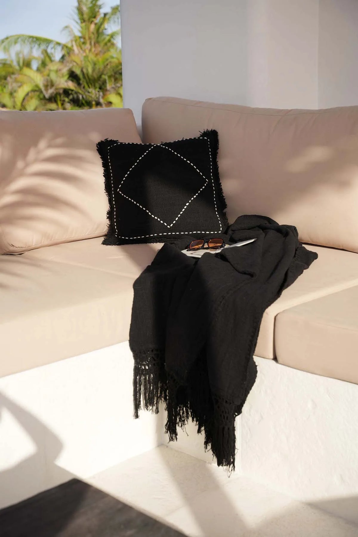 The Gypsy Throw - Black - Flo & Joe