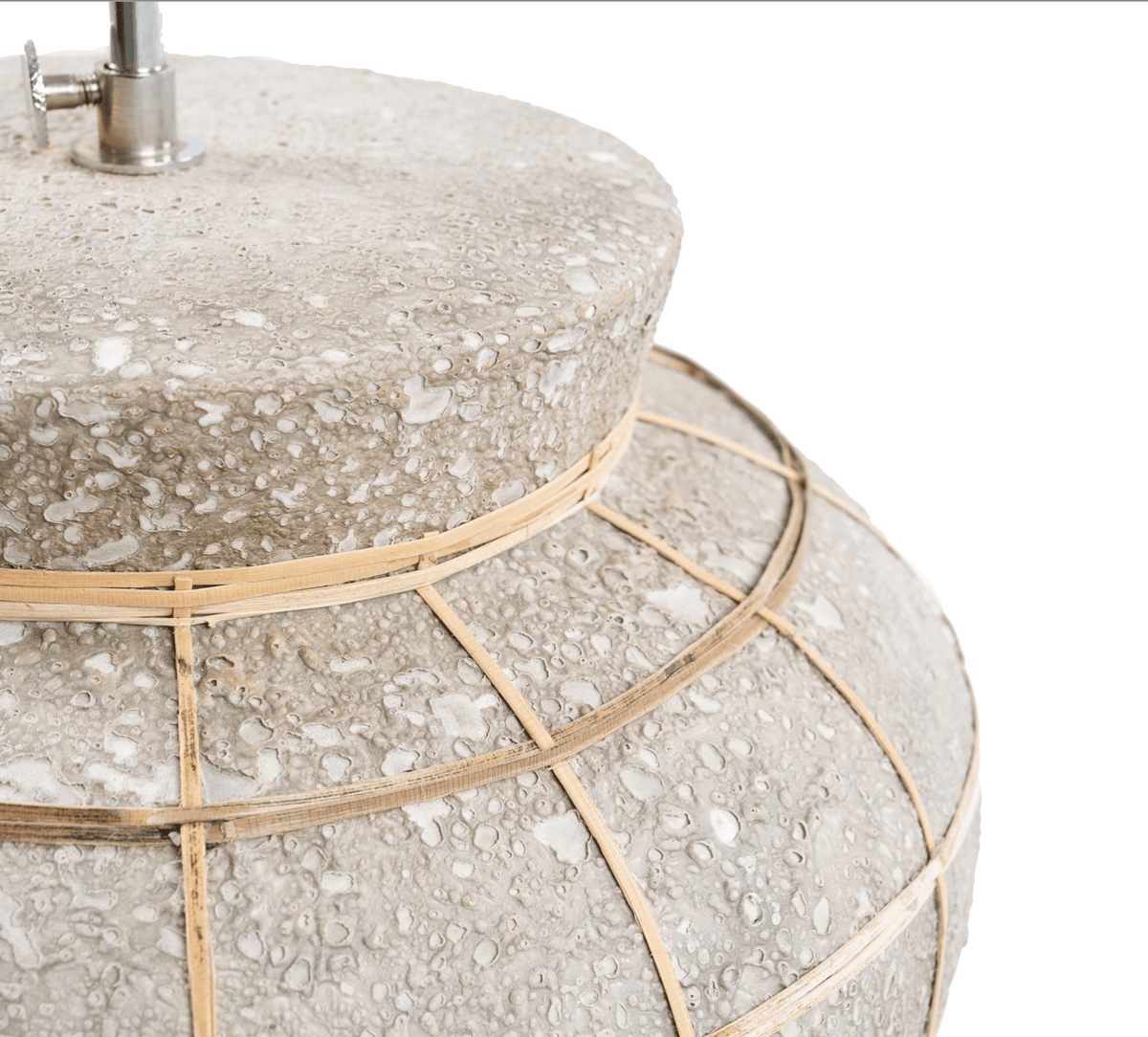 The lipsi table lamp flo & joe