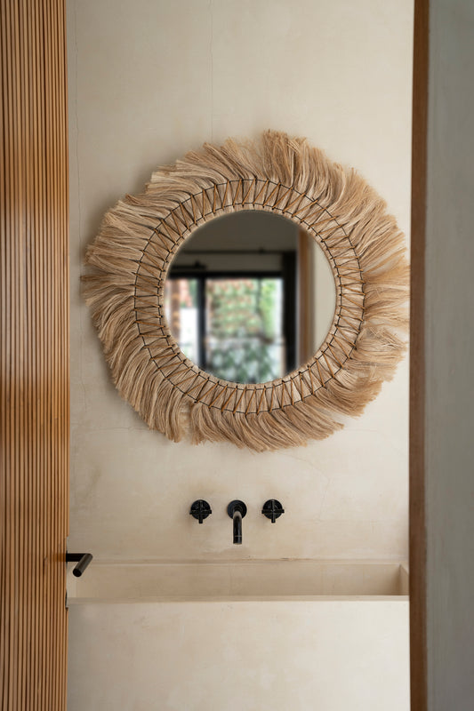 The Pretty Blonde Mirror - Flo & Joe