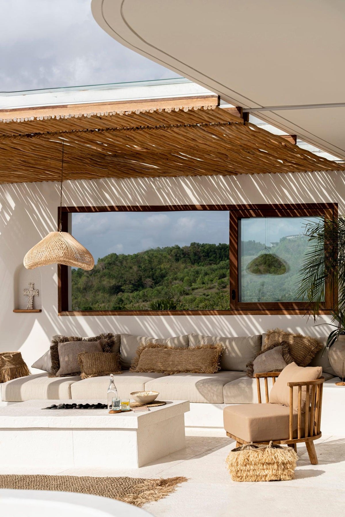 The raffia rectangle cushion cover 35 x 100 flo & joe