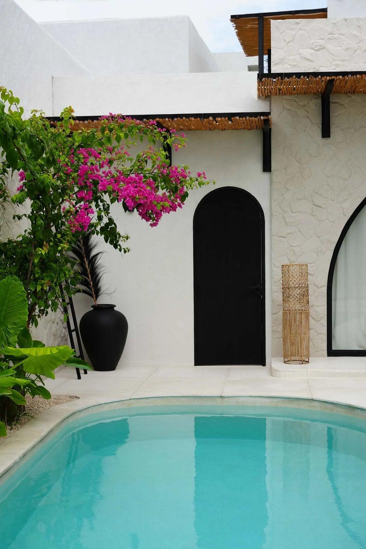 The Takuhanki Pendant Light - XL - Flo & Joe