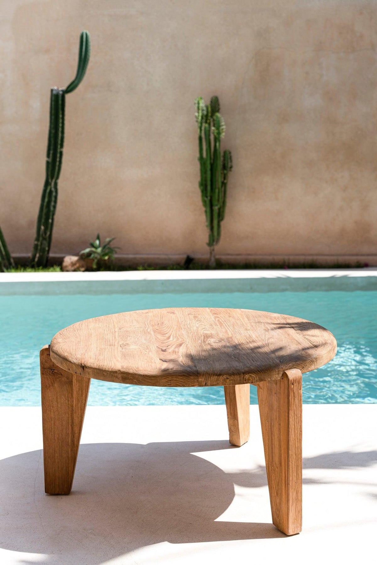The wabi sabi coffee table l flo & joe