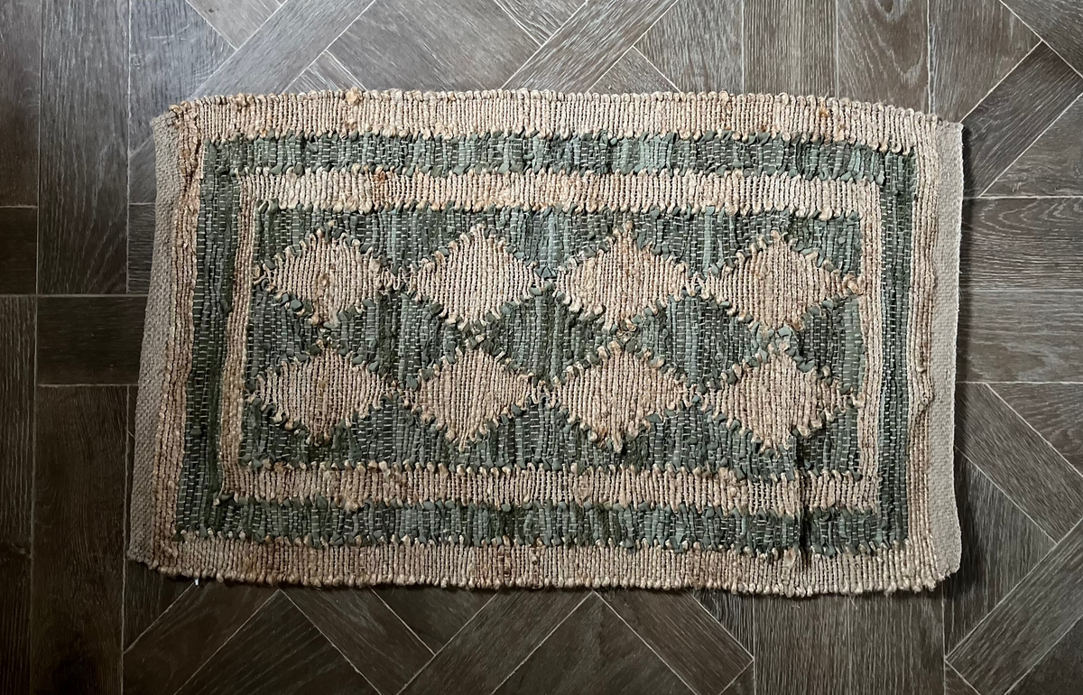 Jute & leather mat green flo & joe