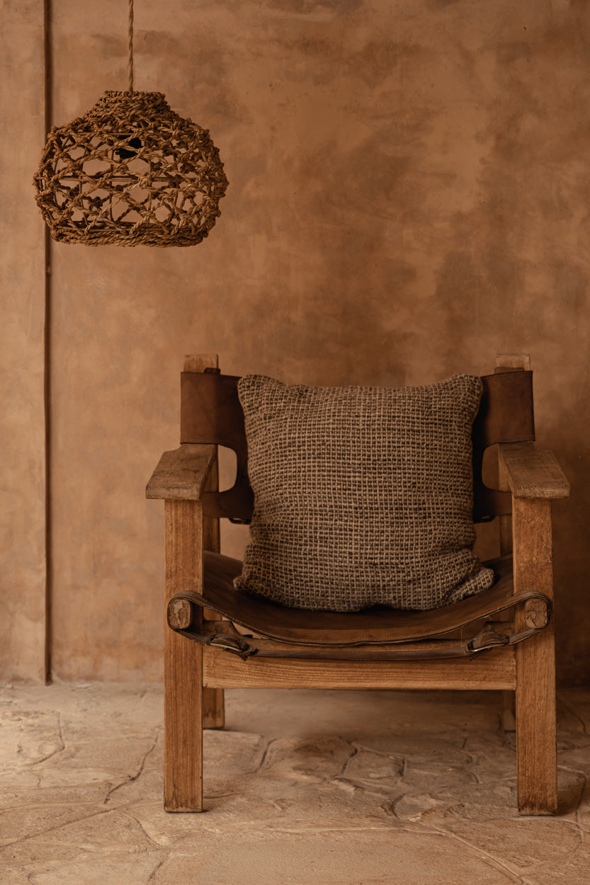 The banara pendant l