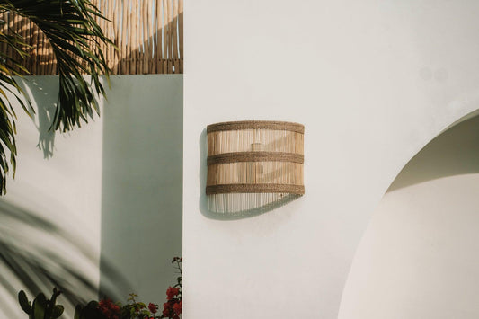 The DoeDoe Wall Light - M - Flo & Joe