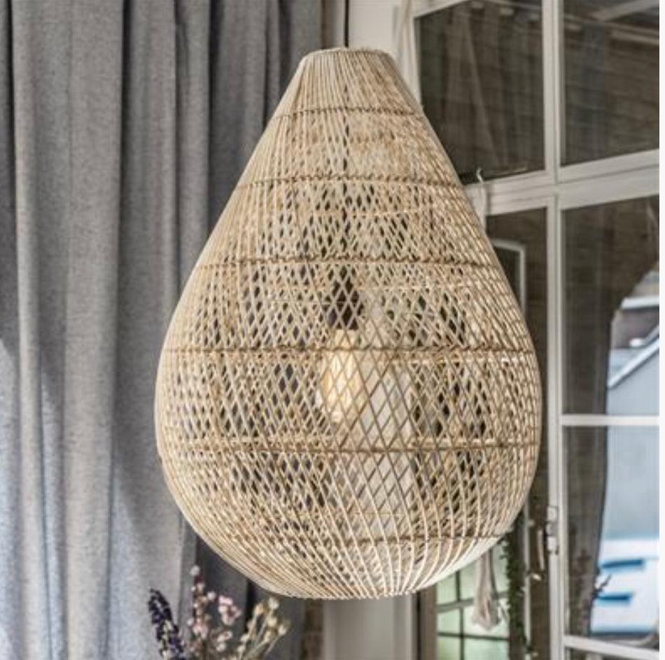 The teardrop natural pendant light l flo & joe