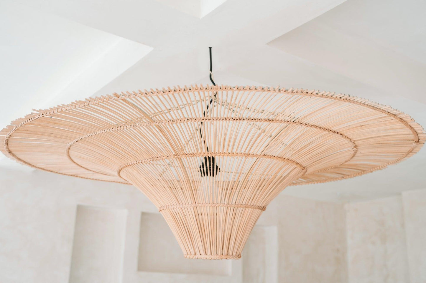 The Sky Pendant - Natural - 60 cm - Flo & Joe