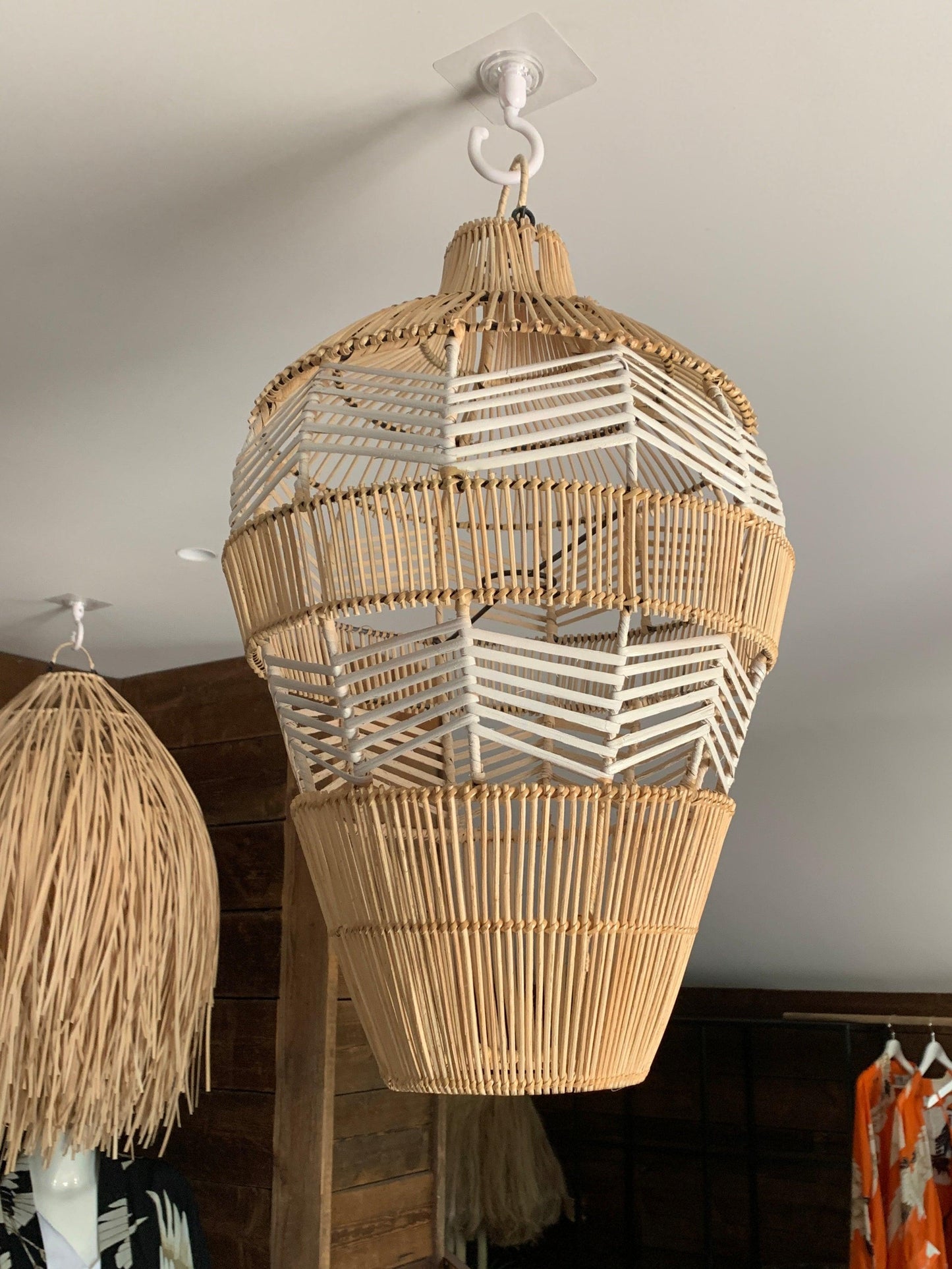 The Vase Pendant - Natural White - M - Flo & Joe