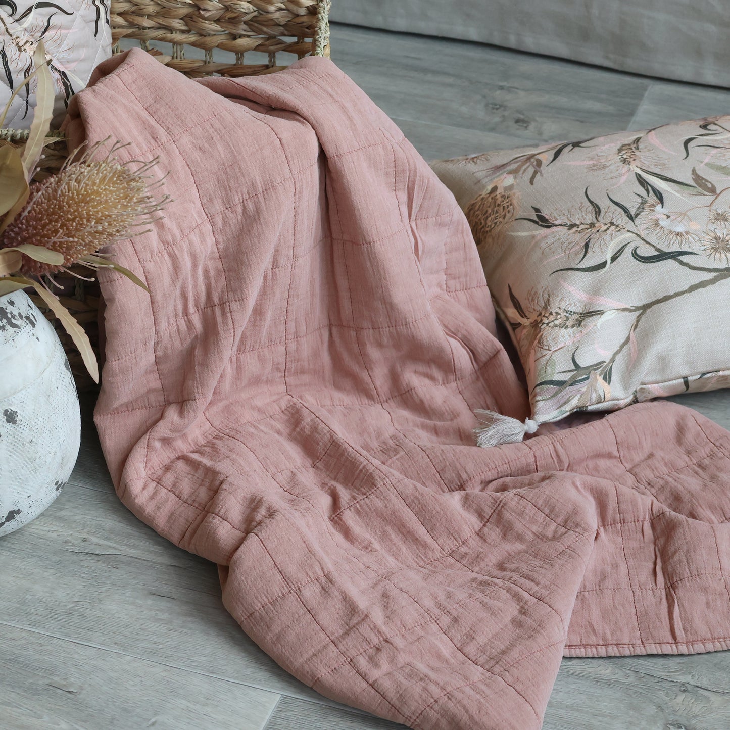 Stonewashed Blush Quilt - Flo & Joe