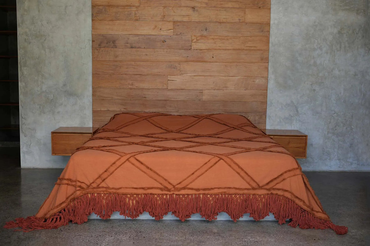 The berber bed throw   terracotta   flo & joe