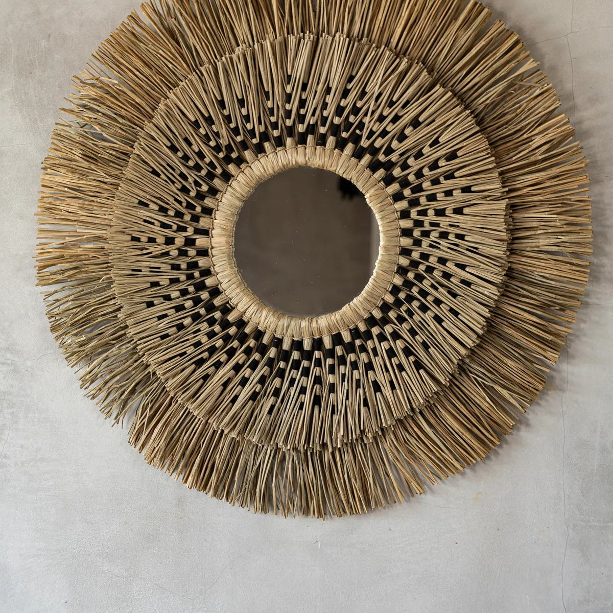 The Havana Mirror - Flo & Joe