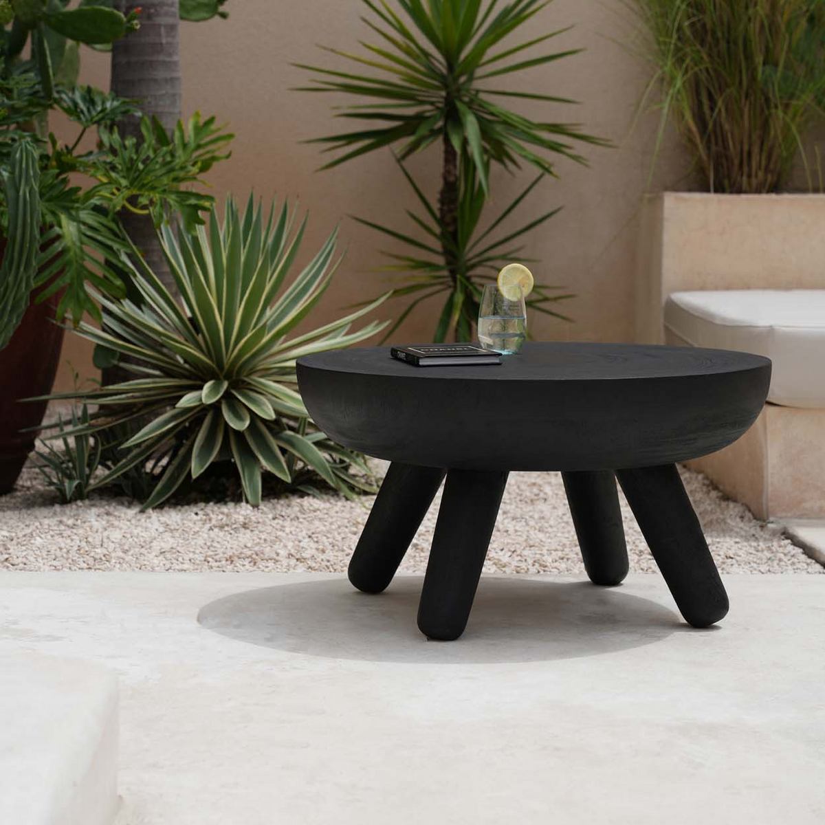 The Losten Coffee Table - Black - Flo & Joe