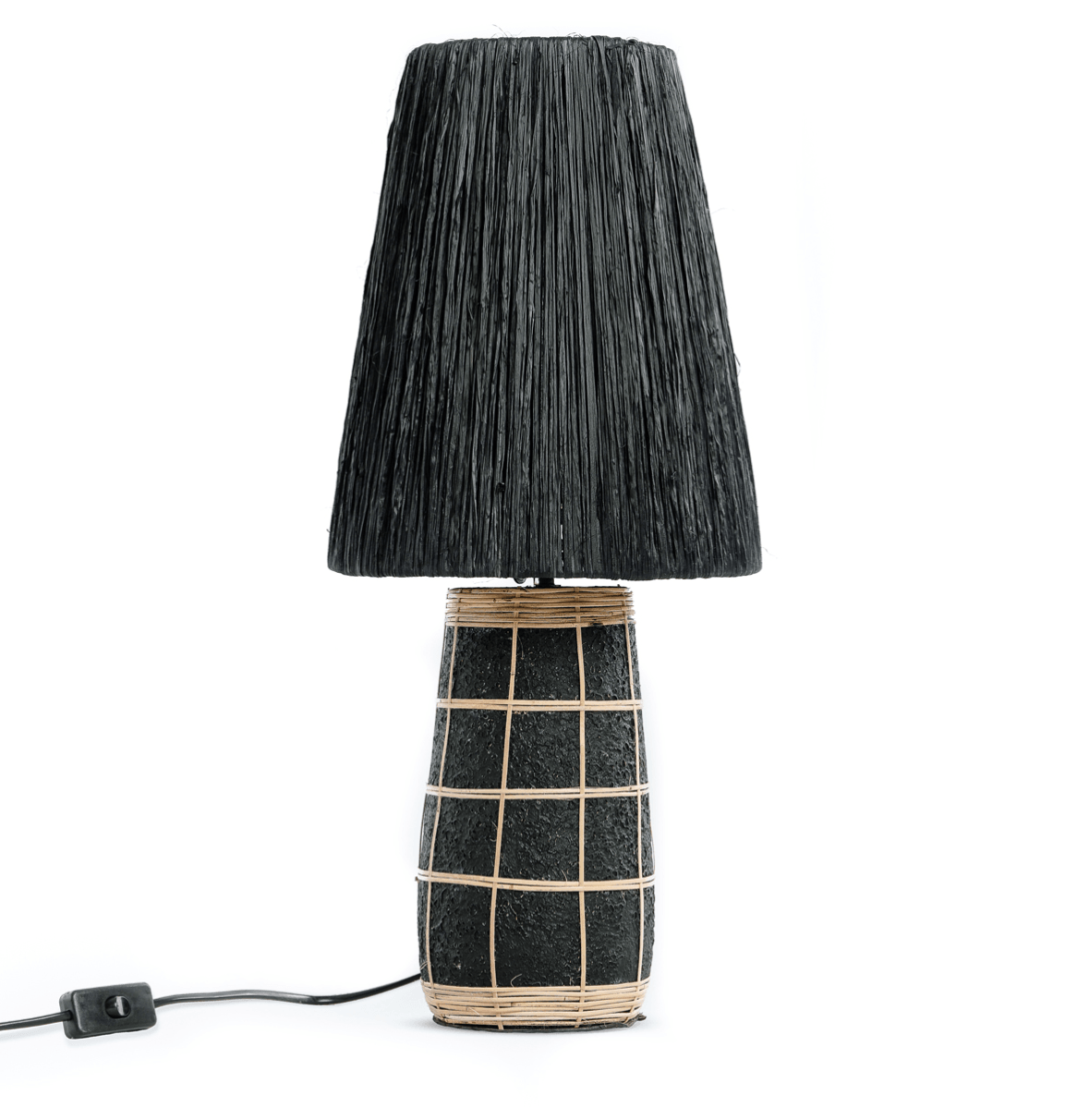 The naxos table lamp   black   flo & joe