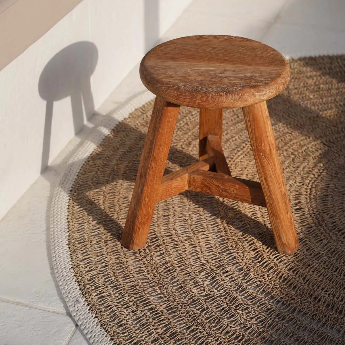 The Noguchi Stool - Flo & Joe