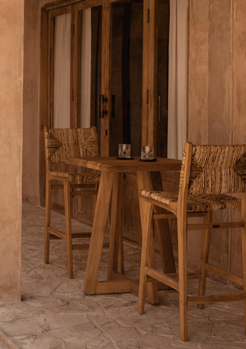 The puquta bar stool   natural