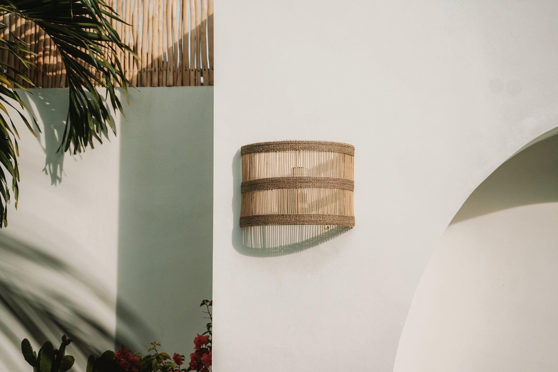 The DoeDoe Wall Light - M - Flo & Joe