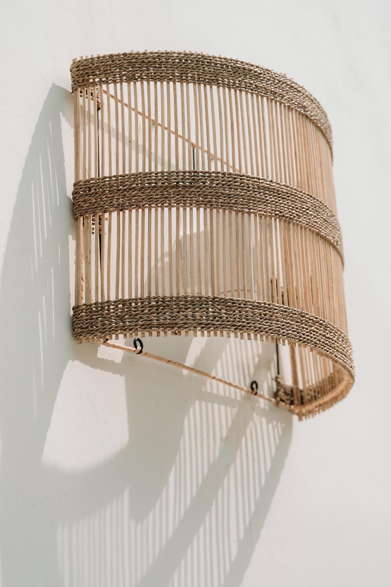 The DoeDoe Wall Light - M - Flo & Joe