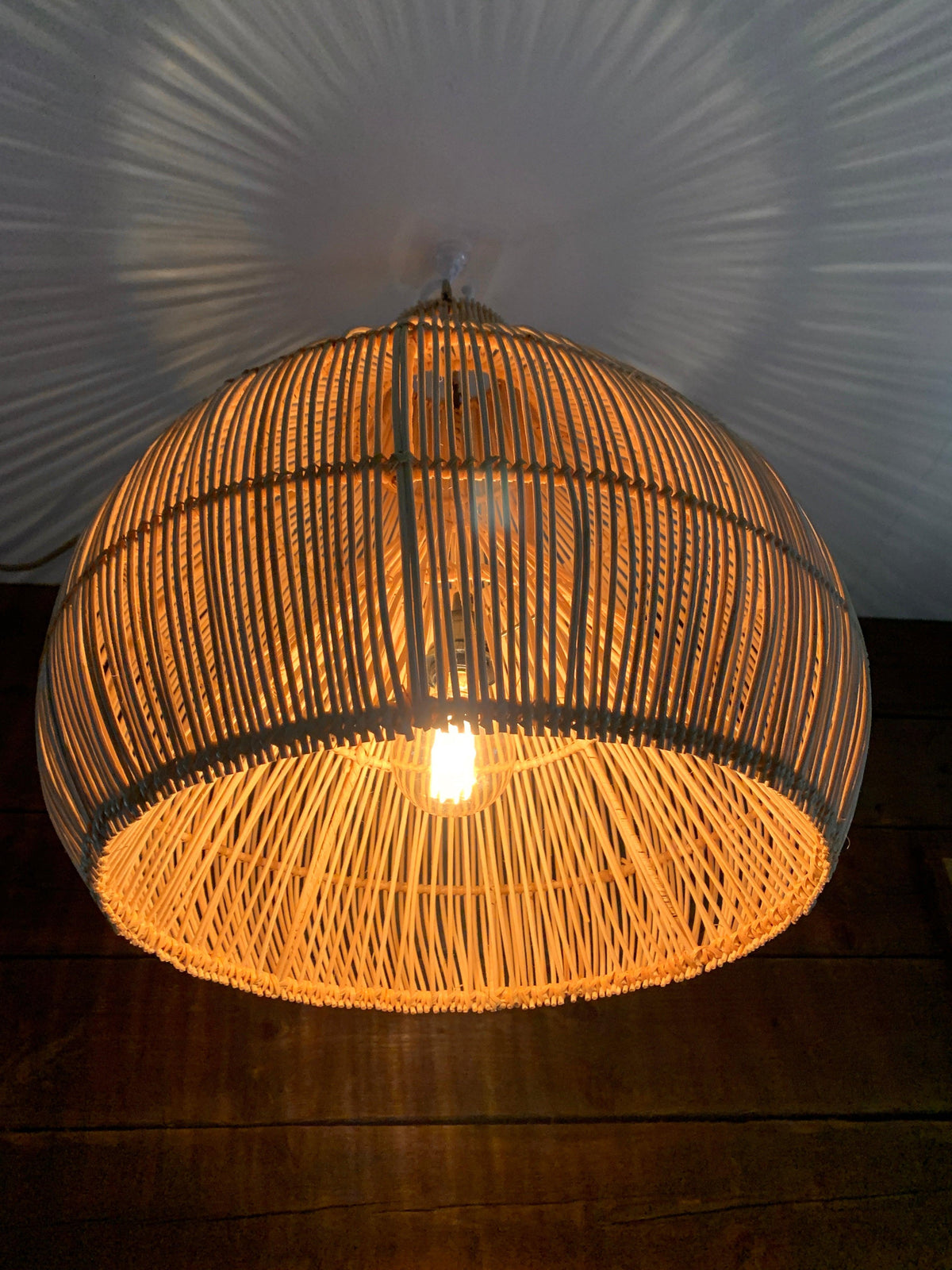 The lobster trap pendant   natural   l   flo & joe