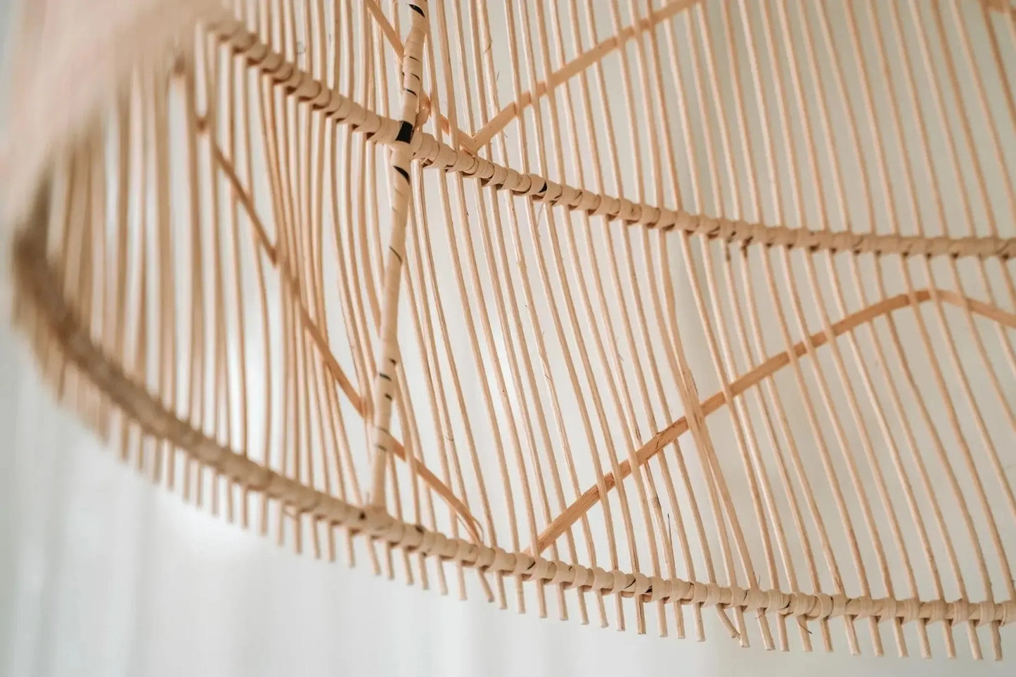 The Twister Pendant - Natural - XL - Flo & Joe